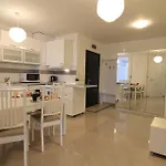 Апартамент Nexus Galaxy Center *