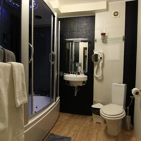 Apartment Nexus Galaxy Center