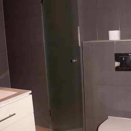 Apartment Nexus Galaxy Center