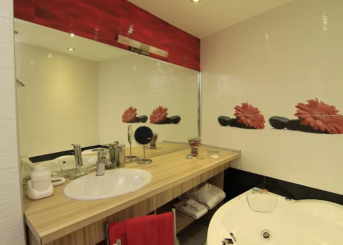 Nexus Galaxy Center *