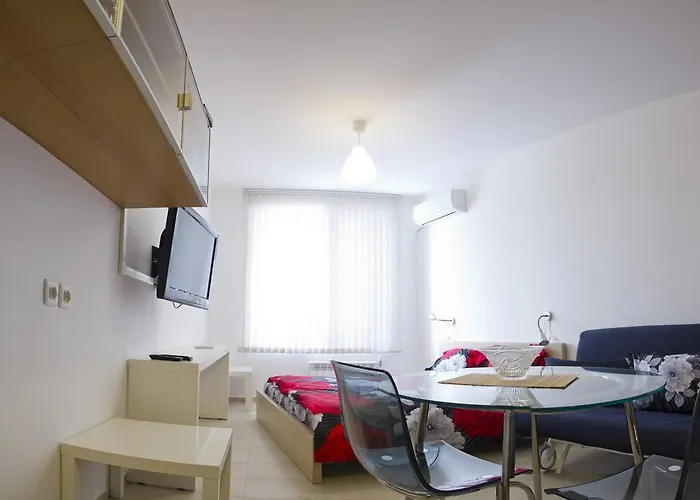 Nexus Galaxy Center Apartmán *