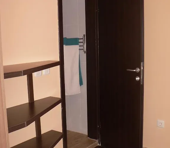 Nexus Galaxy Center *