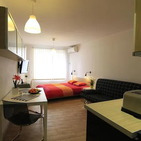 Nexus Galaxy Center * 索菲亞